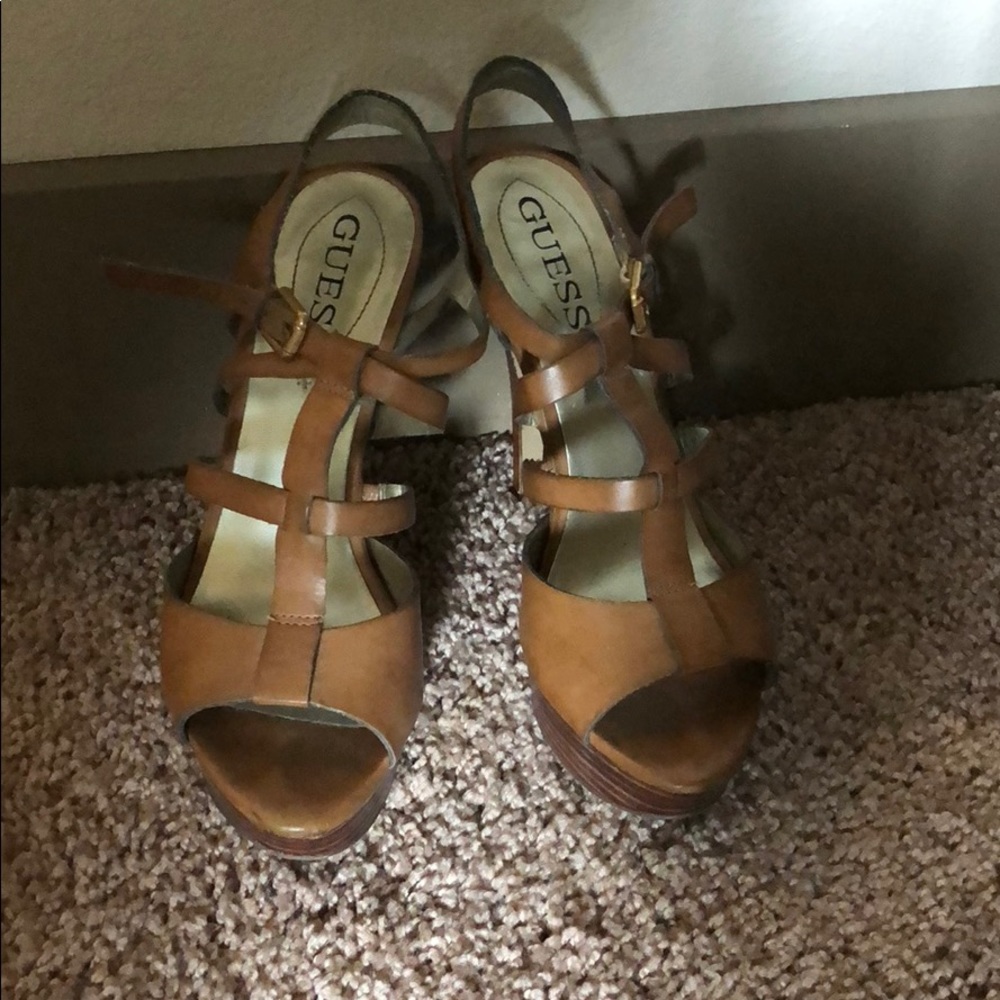 Tan/brown heels